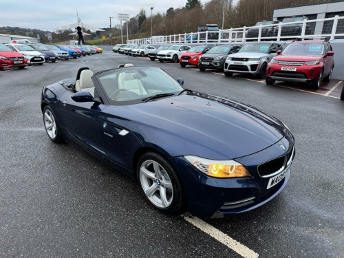 BMW Z4  23i Convertible 2.5 sDrive (204 ps) Cream full lea