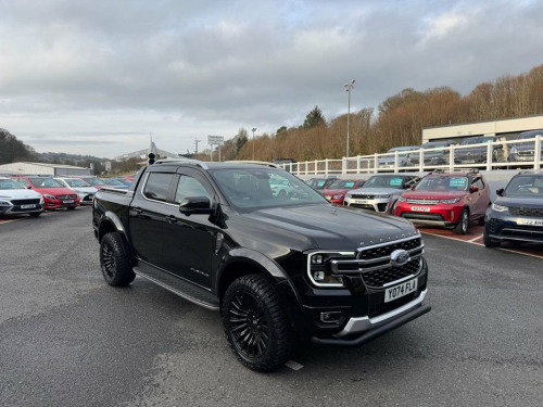 Ford Ranger  PLATINUM 3.0 V6 Diesel OBSIDIAN Wide Arch Pack Pic