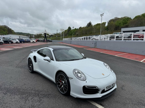 Porsche 911  3.8T 991 Turbo Coupe 2dr Petrol PDK 4WD Euro 6 (52