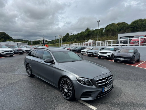 Mercedes-Benz E-Class E220 E220d AMG Line Night Edition Premium Plus Estate 2