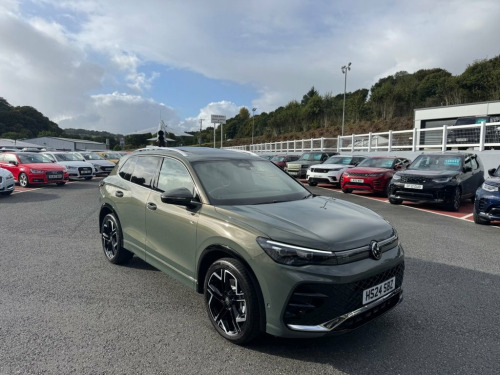 Volkswagen Tiguan  2.0 TDI R-Line SUV 5dr Diesel DSG Euro 6 (s/s) (15
