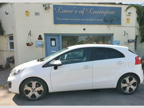 Kia Rio  1.4 3