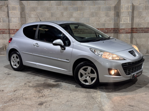 Peugeot 207  1.4 HDi Sportium Hatchback 3dr Diesel Manual Euro 5 (70 ps)