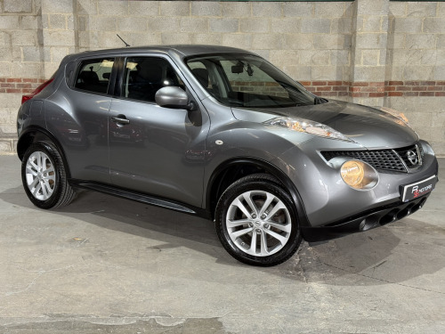 Nissan Juke  1.6 Acenta SUV 5dr Petrol CVT Euro 5 (117 ps)