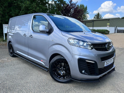 Vauxhall Vivaro  1.5 Turbo D 2700 Sportive