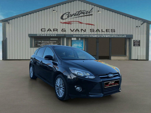 Ford Focus  1.0T EcoBoost Zetec Navigator Hatchback 5dr Petrol