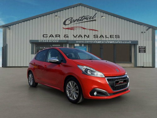 Peugeot 208  1.2 PureTech Signature Hatchback 5dr Petrol Manual