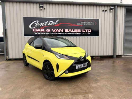 Toyota AYGO  1.0 VVT-i x-cite 3 Yellow Bi-Tone Hatchback 5dr Pe