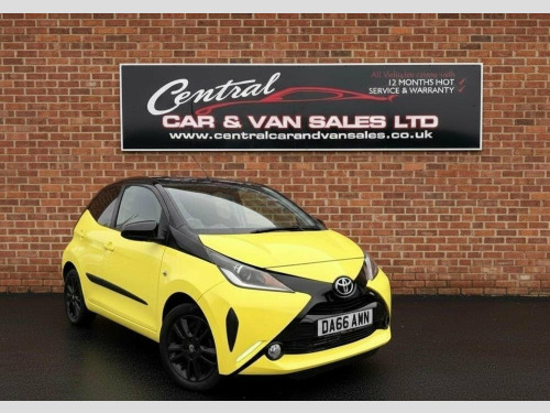 Toyota AYGO  1.0 VVT-i x-cite 3 Yellow Bi-Tone Hatchback 5dr Pe 