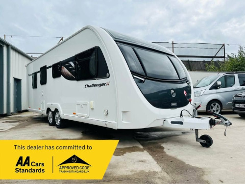 Suzuki CHALLENGER X 850  Swift Challenger X 850 4 Berth Tourer Twin Axle  F