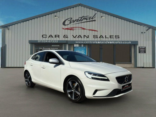 Volvo V40  2.0 T2 GPF R-Design Nav Plus Hatchback 5dr Petrol 