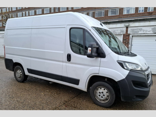 Peugeot Boxer  2.2 BlueHDi 335 Professional 