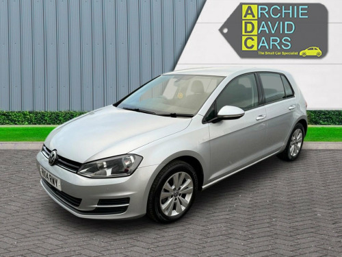 Volkswagen Golf  2.0 TDI BlueMotion Tech SE