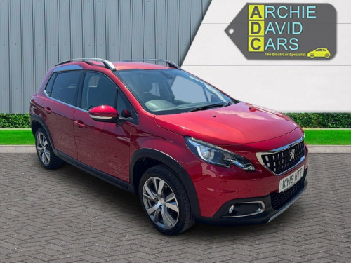 Peugeot 2008 Crossover  1.2 PureTech Allure
