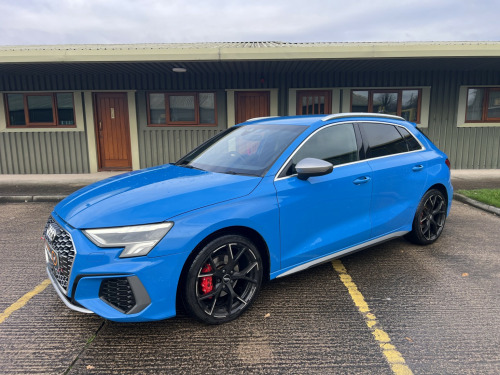 Audi A3  1.5 TFSI 35 S line 