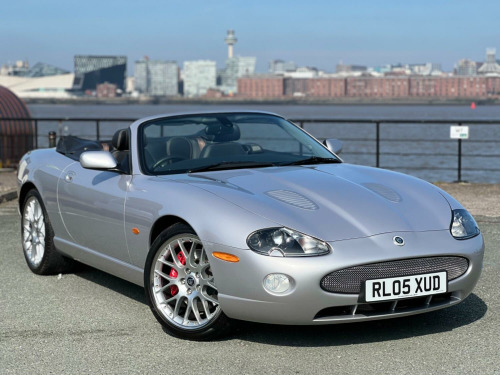 Jaguar XKR-S  4.2 Supercharged