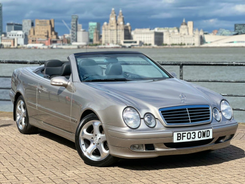 Mercedes-Benz CLK CLK320 3.2 CLK320 Avantgarde 