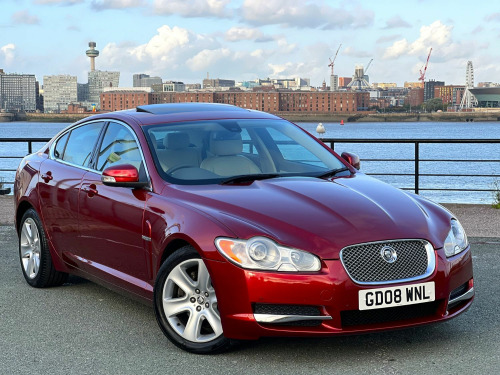 Jaguar XF V8 PREMIUM LUXURY