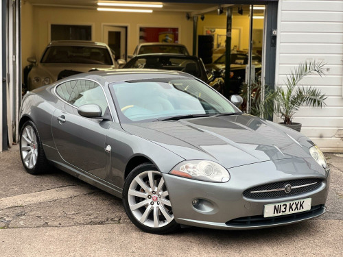 Jaguar XK  4.2 V8