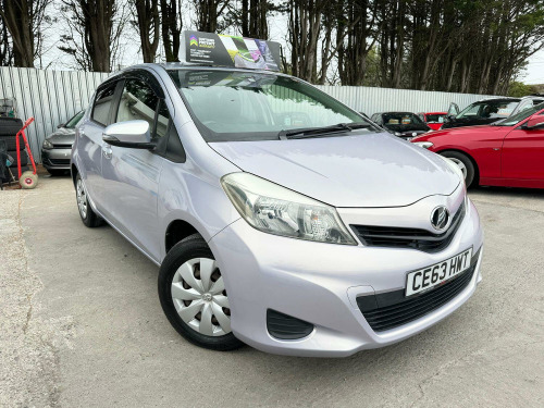 Toyota Yaris  1.0 AUTO 5DR