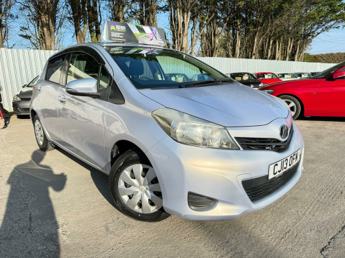 Toyota Yaris  1.0 AUTO 5DR