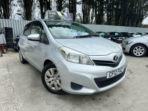 Toyota Yaris  1.3 HYBRID AUTO