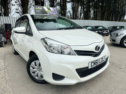 Toyota Yaris  1.3 AUTO 5DR