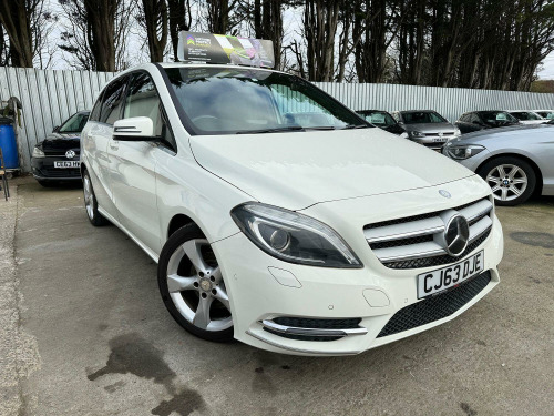 Mercedes-Benz B-Class B180 MPV 1.6 B180 BlueEfficiency SE