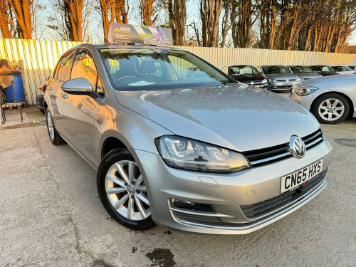 Volkswagen Golf  1.2 TSI Bluemotion Tech S LOUNGE DSG AUTO