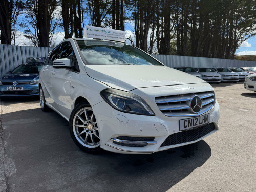 Mercedes-Benz B-Class B180 1.6 B180 BlueEfficiency 