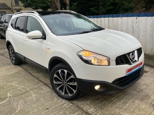 Nissan Qashqai+2  1.6 N-TEC PLUS 2 PETROL 5-Door