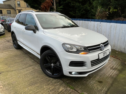 Volkswagen Touareg 3.0 TDI V6 BlueMotion Tech Altitude SUV 5dr Diesel Tiptronic 4WD Euro 5 (s/