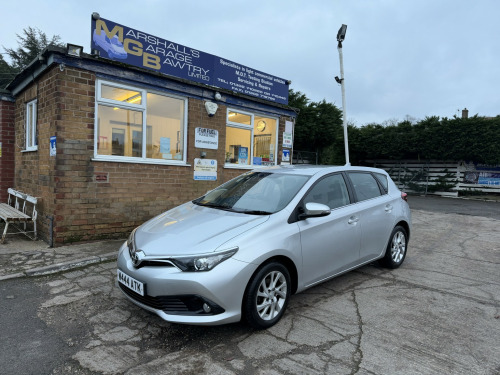 Toyota Auris  1.4 D-4D Business Edition 