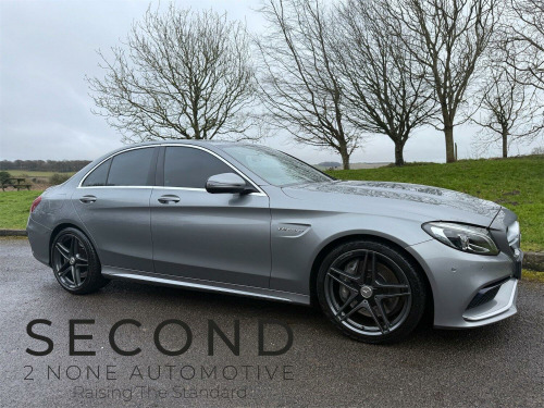 Mercedes-Benz C-Class  4.0 C63 V8 BiTurbo AMG