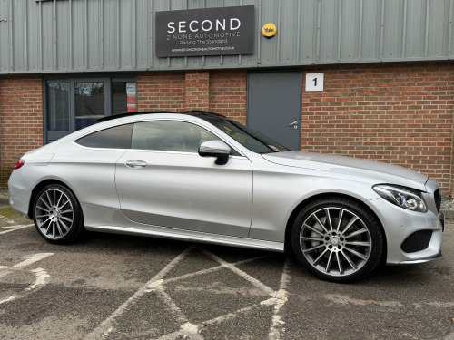 Mercedes-Benz C-Class C300 2.0 C300 AMG Line
