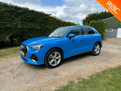 Audi Q3  1.5 TFSI CoD 35 S line S Tronic Euro 6 (s/s) 5dr