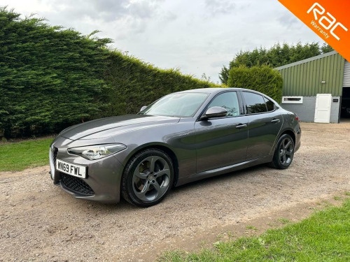 Alfa Romeo Giulia  2.0T Veloce Auto Euro 6 (s/s) 4dr