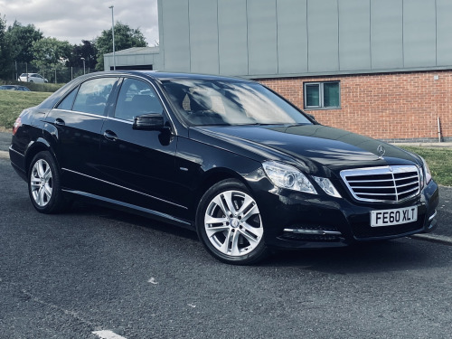 Mercedes-Benz E-Class E350 3.0 E350 CDI V6 BlueEfficiency Avantgarde Saloon 4dr Diesel G-Tronic Euro 5