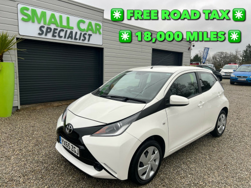 Toyota AYGO  1.0 VVT-i X-Play 5dr