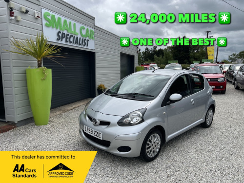 Toyota AYGO  1.0 VVT-i Platinum 5dr