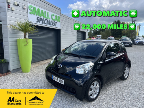Toyota iQ  1.0 VVT-i 3dr Multidrive