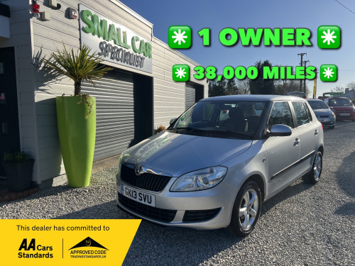 Skoda Fabia  1.2 SE Hatchback 5dr Petrol Manual Euro 5 (69 ps) 