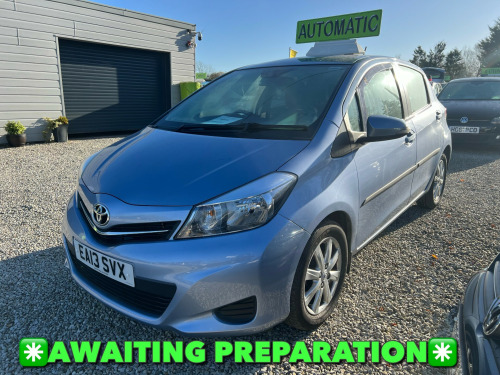 Toyota Yaris  1.33 Dual VVT-i TR Hatchback 5dr Petrol Multidrive S Euro 5 (101 ps) 