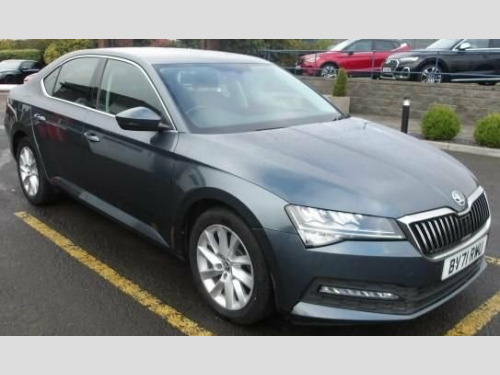 Skoda Superb  2.0 TDI SE Hatchback 5dr Diesel DSG Euro 6 (s/s) (