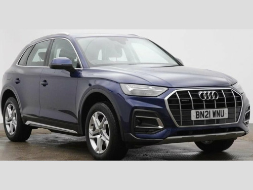 Audi Q5  2.0 TDI 40 Sport SUV 5dr Diesel S Tronic quattro E