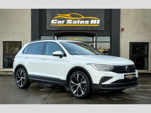 Volkswagen Tiguan  2.0 TDI Life SUV 5dr Diesel DSG 