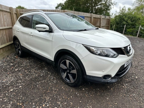 Nissan Qashqai  1.5 N-CONNECTA DCI 5d 108 BHP Finance Available 