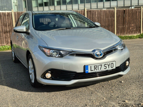 Toyota Auris  1.8 VVT-h Icon CVT Euro 6 (s/s) 5dr (Safety Sense) 
