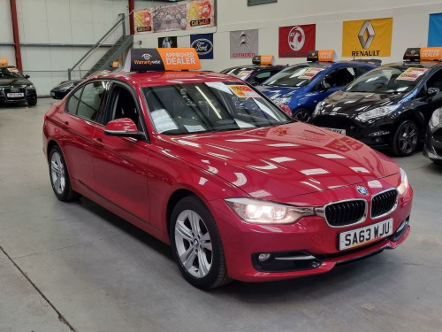 BMW 3 Series  2.0 320i Sport Saloon