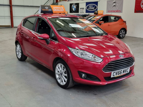 Ford Fiesta  1.0 T EcoBoost Titanium